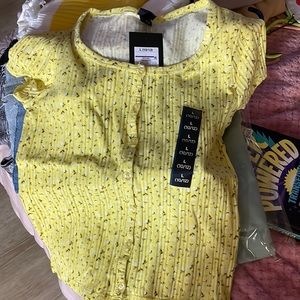 Cute Yellow girls top